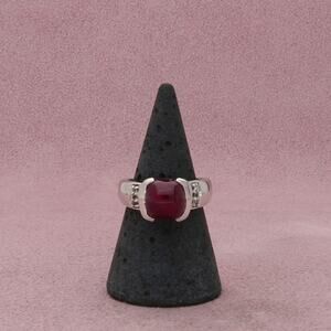 sterling silver ruby cabochon & white topaz ring size 7